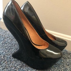 Aldo Benett-95 Heel-less Wedge